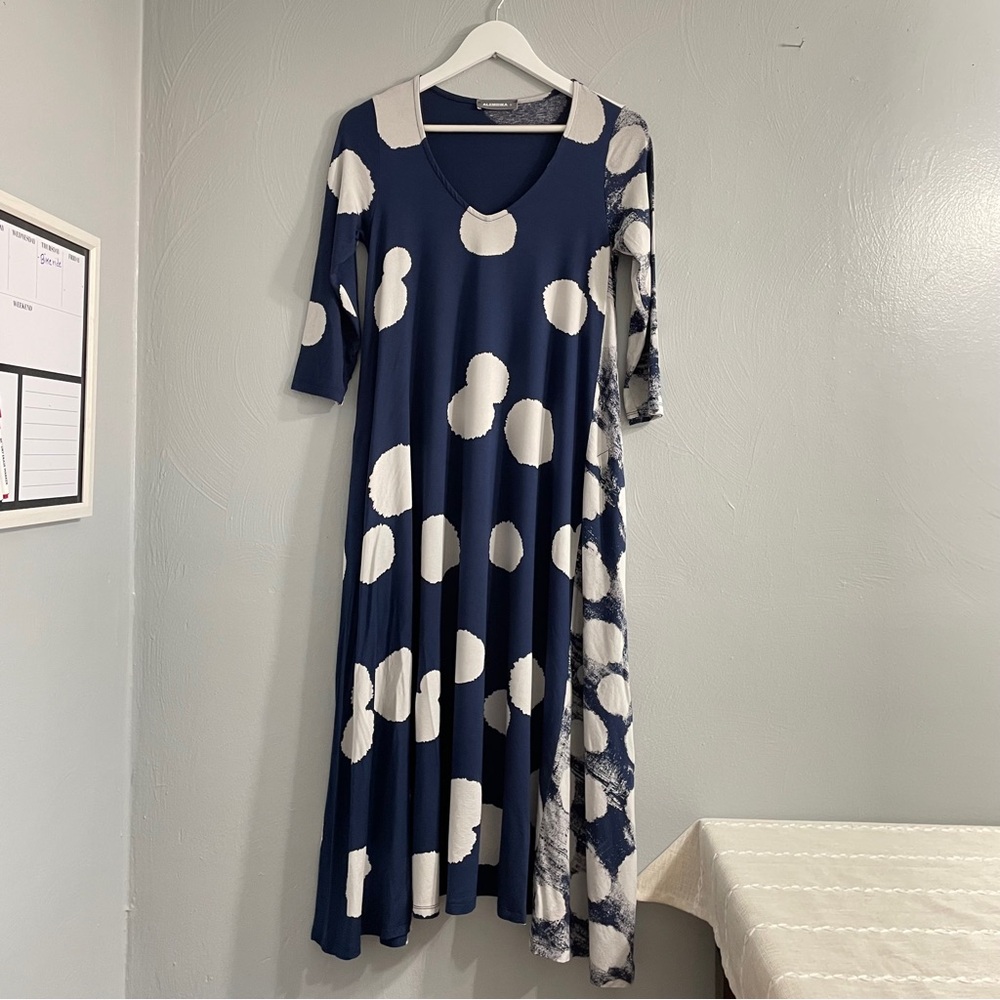 Alembika Spot Swing Navy and White Dress, Mixed dot V neck Line dress size 0 - Picture 3 of 13
